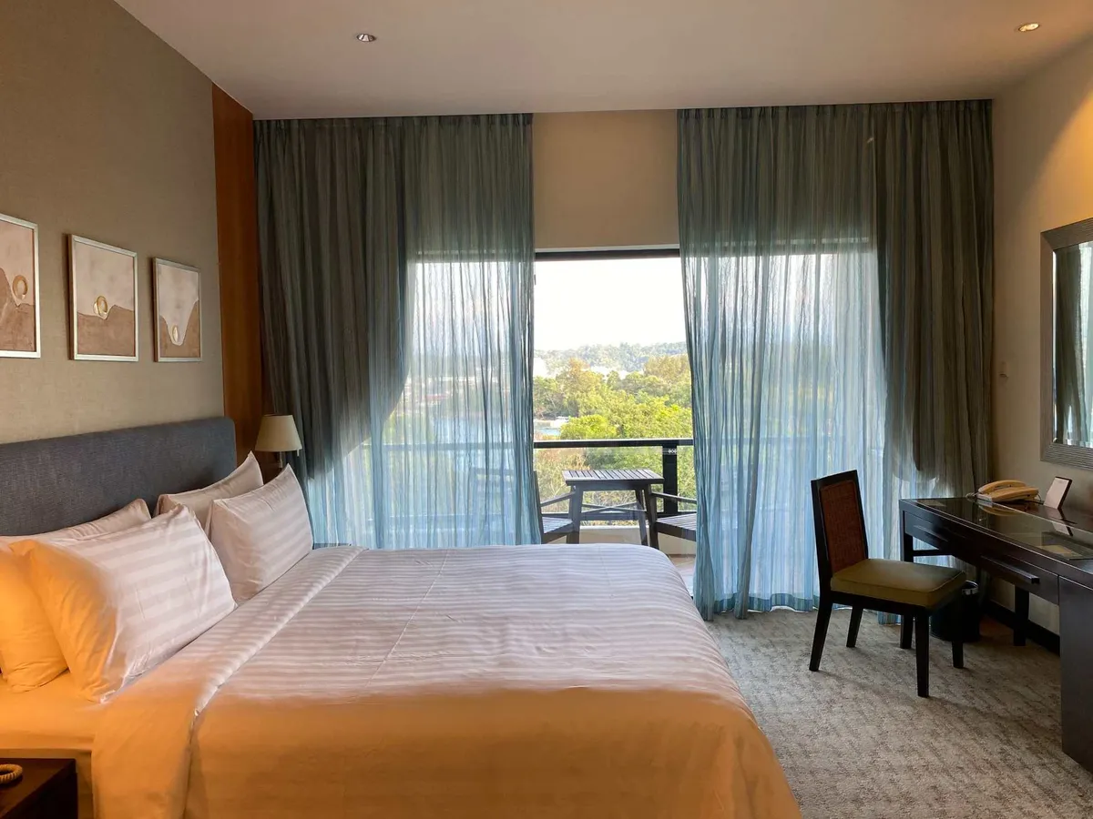 Privacy window film hotel Philadelphia